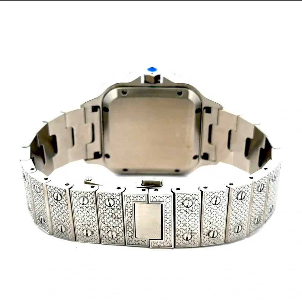 Elegant Silver Smartwatch Case